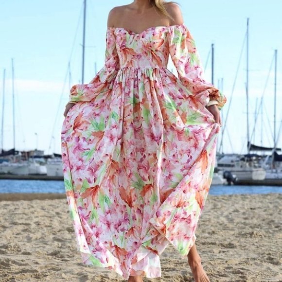 Floral off shoulder long sleeved flowy Maxi Dress - Picture 4 of 6